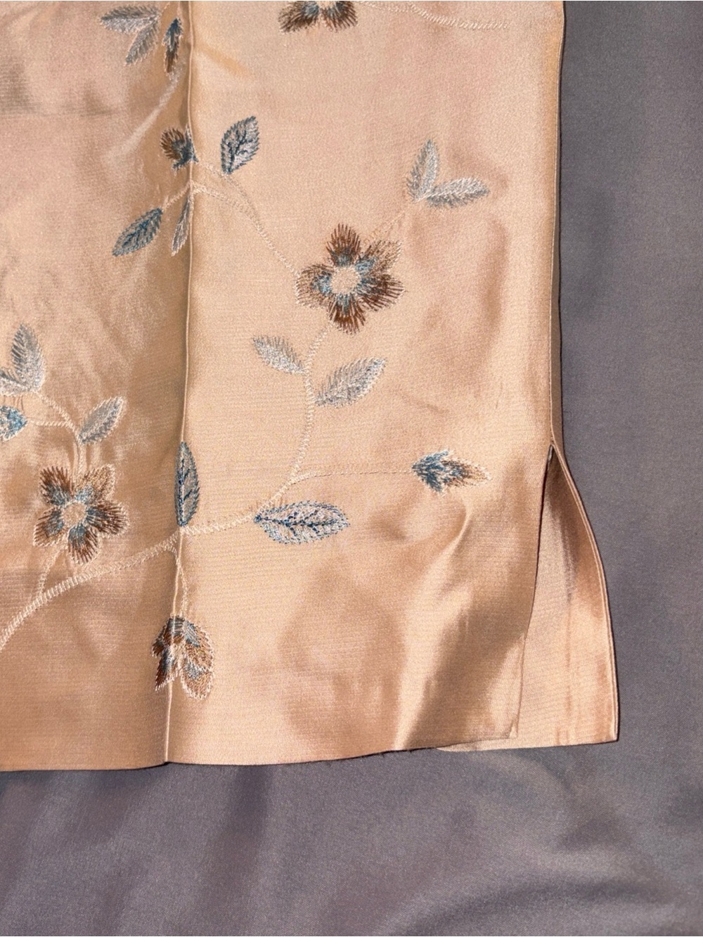 Talbots Silk Embroidered Trouser Pants Sz 22W Champagne Gold Blue Flowers Spring - Picture 13 of 13
